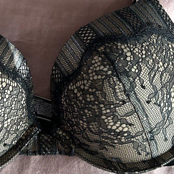 Push Up Bra - Picture 2 of 3